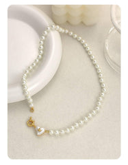 Queen's Heart Exquisite Pearl Necklace - Passion Pulse Adult
